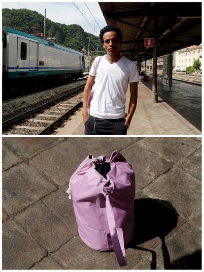 Dejen Asefaw, 24 años, de Eritrea, espera para coger un tren en Bolzano, al norte de Italia, con destino al paso del Brennero, a través de los Alpes entre las fronteras de Italia y Austria. Asefaw estuvo en el servicio militar nacional y enseñaba en la escuela superior. Dijo que él no podría sobrevivir con un salario tan bajo, de unos cinco dólares por semana. Asefaw desea obtener asilo en Suecia, donde vive su hermano, y conseguir un trabajo con el que pueda enviar dinero a casa. Graduado en la Universidad, dijo que también le gustaría continuar sus estudios. Planea casarse con su prometida, quien le acompañó en el largo viaje desde su casa, en cuanto pueda permitirse el lujo.