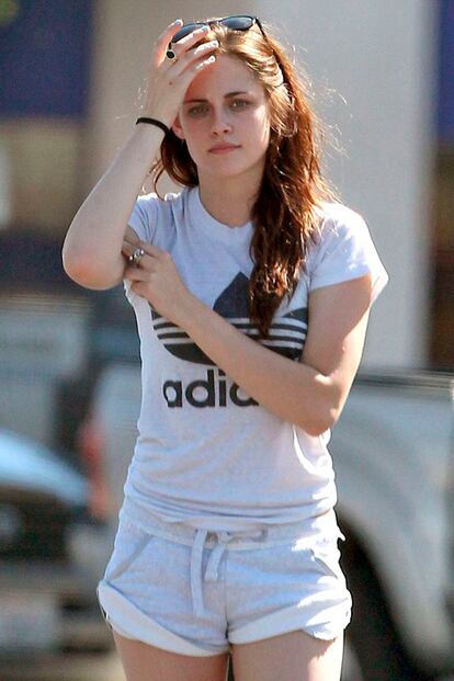 Por Laia Cenea. A Kristen Stewart el entrenamiento le está viniendo muy bien para evadirse de su escándalo amoroso.