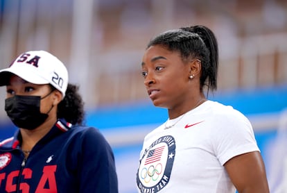 Simone Biles final barra equilibrio Tokio