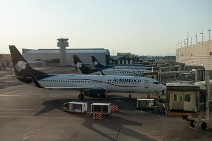 Aviones del Grupo Aeroméxico en el Aeropuerto Internacional de la Ciudad de México.