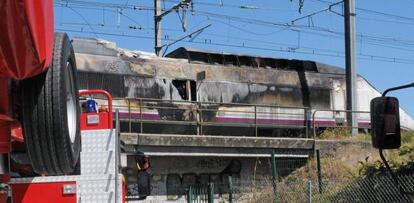El tren AVE español tuvo que ser evacuado este domingo a la altura de la localidad francesa de Lunel, cerca de Montpellier.