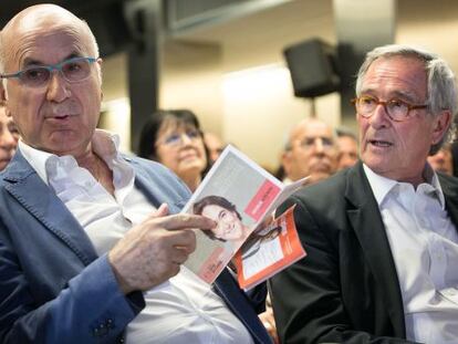 Josep Antoni Duran, a la izquierda, y Xavier Trias, ayer en el acto electoral de CiU en Nou Barris.