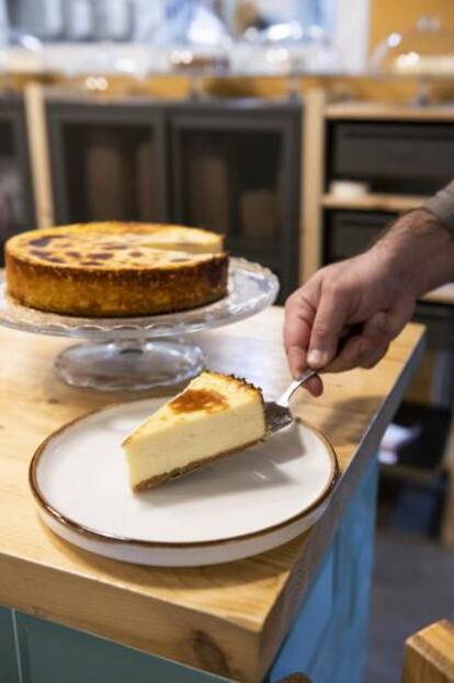 Una de las tartas de queso de Jon Cake.