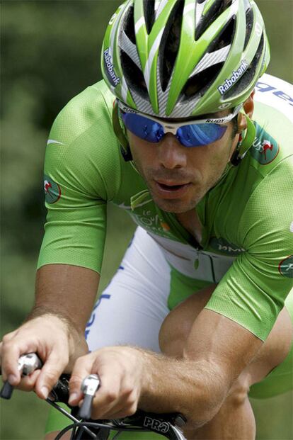 Óscar Freire, durante una etapa del último Tour de Francia.