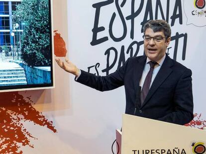 El ministro de Energía, Turismo y Agenda Digital, Álvaro Nadal, en la presentación del nuevo proyecto de Palacio de Congresos de Madrid