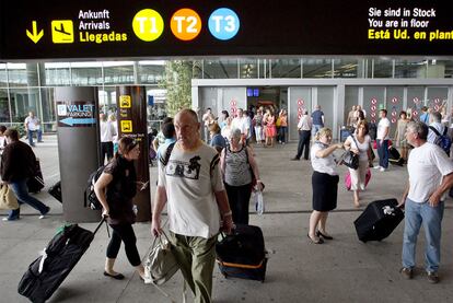 Llegada de pasajeros a la nueva terminal T-3 del aeropuerto de Málaga.