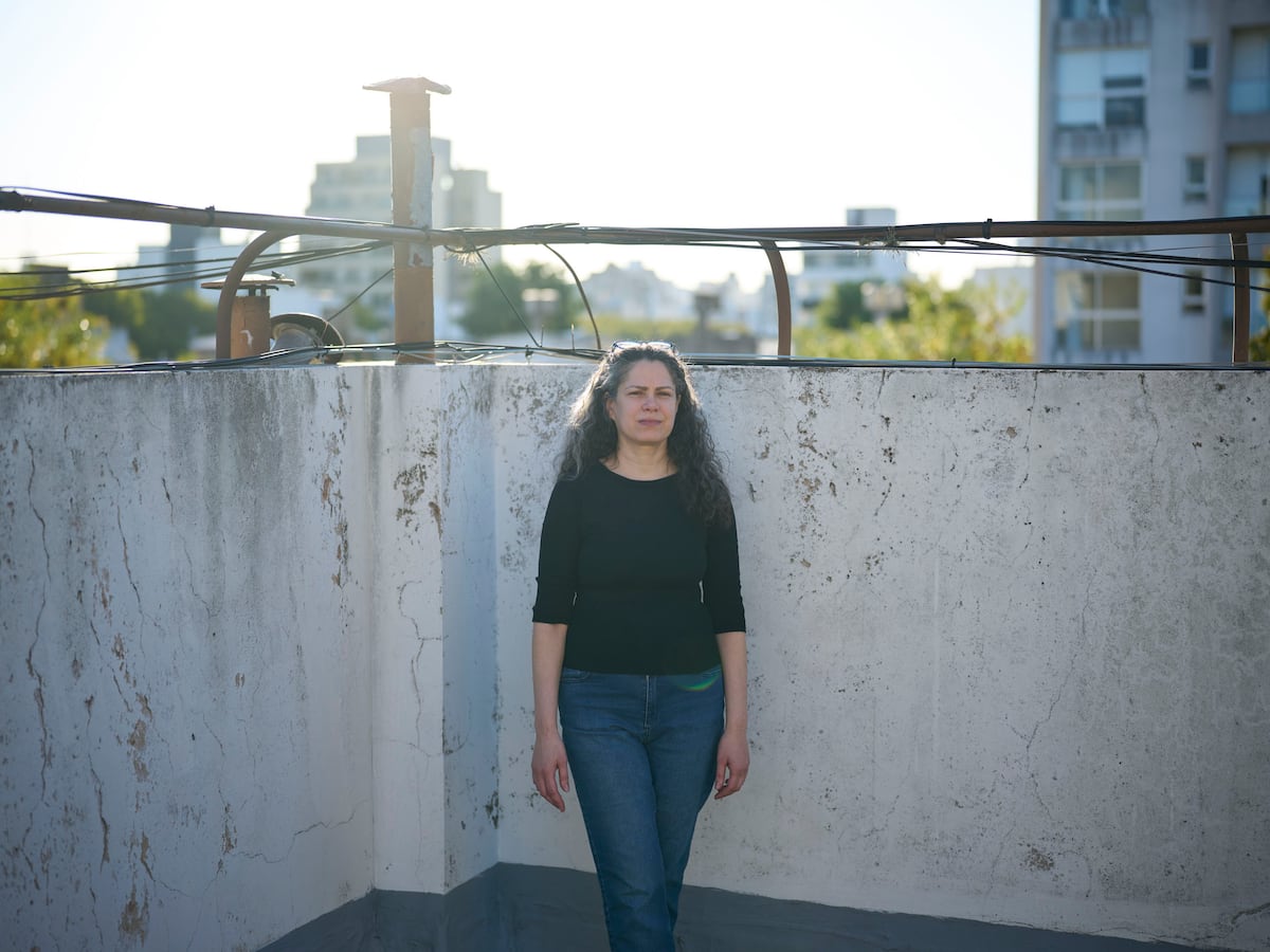 “La cárcel no era la puerta de la casa”: Leila Guerriero explica su proceso de escritura de ‘Una sangre común’