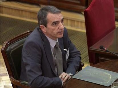Joan Carles Molinero afirma que Puigdemont dijo que declararía la independencia si ocurría  una desgracia  el día de la consulta