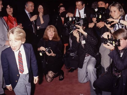 Macaulay Culkin, com10 anos, em um evento realizado em 1990, ano em que filmou 'Esqueceram de Mim'. O filme se tornou a terceira maior bilheteria até aquele momento (depois de E. T. e Guerra nas Estrelas).