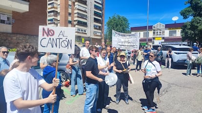 Cacerolada vecinal contra el nuevo cantón de La Paz, este sábado 24 de mayo.