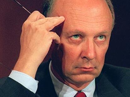 James Woolsey, ex director de la CIA, ante una comisión del Congreso de EE UU.