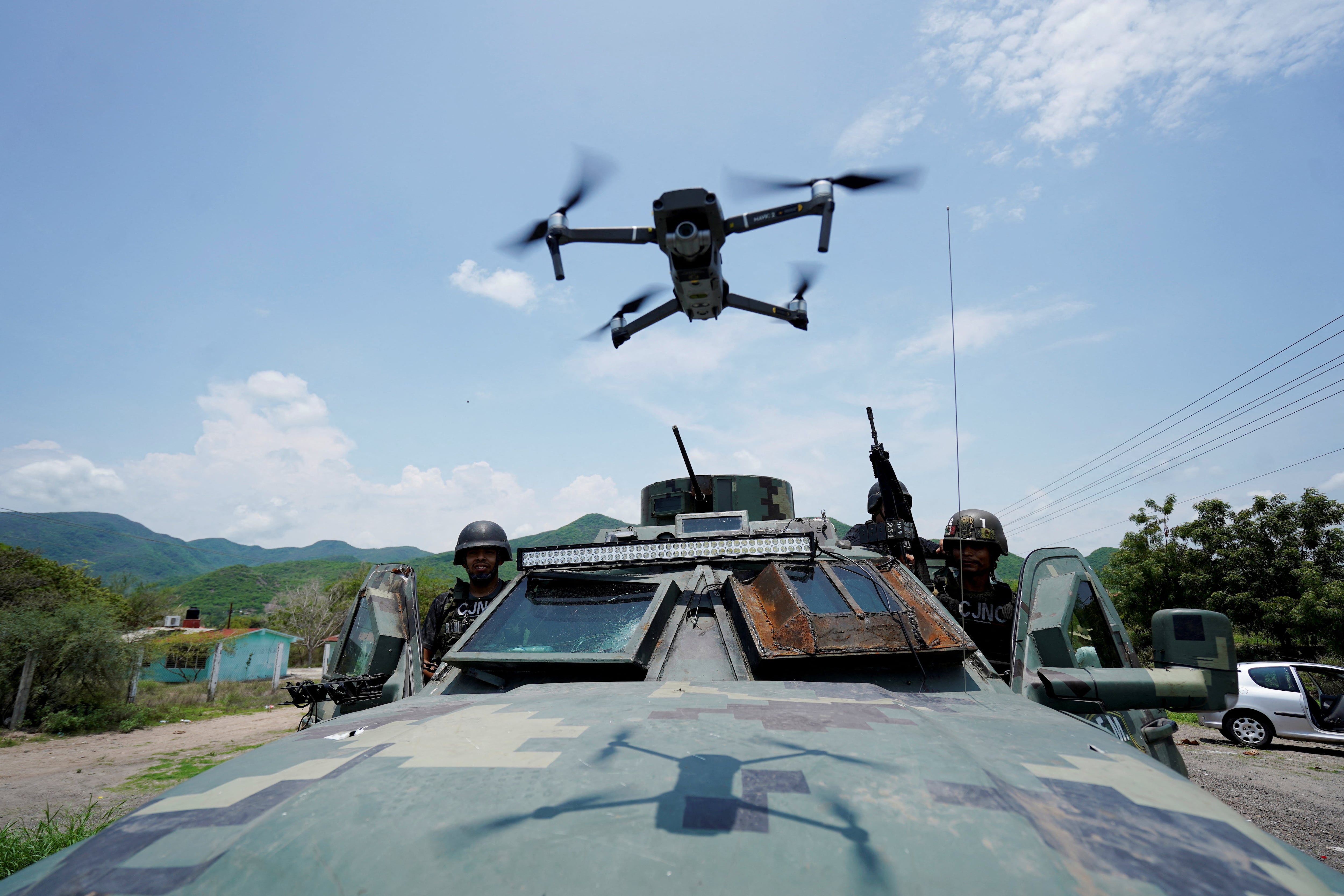 El Ejército de EE UU derriba con láser tres drones cerca de la frontera con México