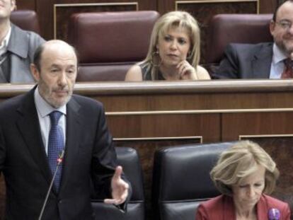 Rubalcaba, durante una de sus intervenciones en la sesión de control 