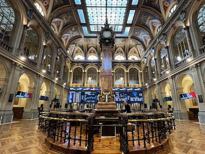 Imagen del interior del Palacio de la Bolsa en Madrid. EFE