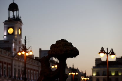 La puerta del Sol, en Madrid, iluminada este miércoles.