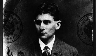 Una foto del Franz Kafka jove.