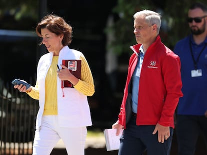 Gina Raimondo y su marido, Andrew Moffit, esta semana en Sun Valley, Idaho.