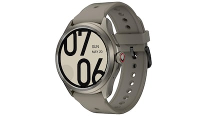 Este modelo de reloj inteligente compatible con Android consta de dos pantallas de casi 1,50 pulgadas cada una.