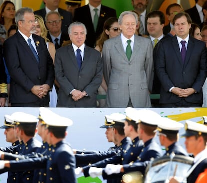 Ministro Raul Junmann (Defesa), o presidente Michel Temer, o presidente do STF, Ricardo Lewandowski, e o presidente da Câmara, Rodrigo Maia, durante o tradicional desfile do 7 de Setembro. 