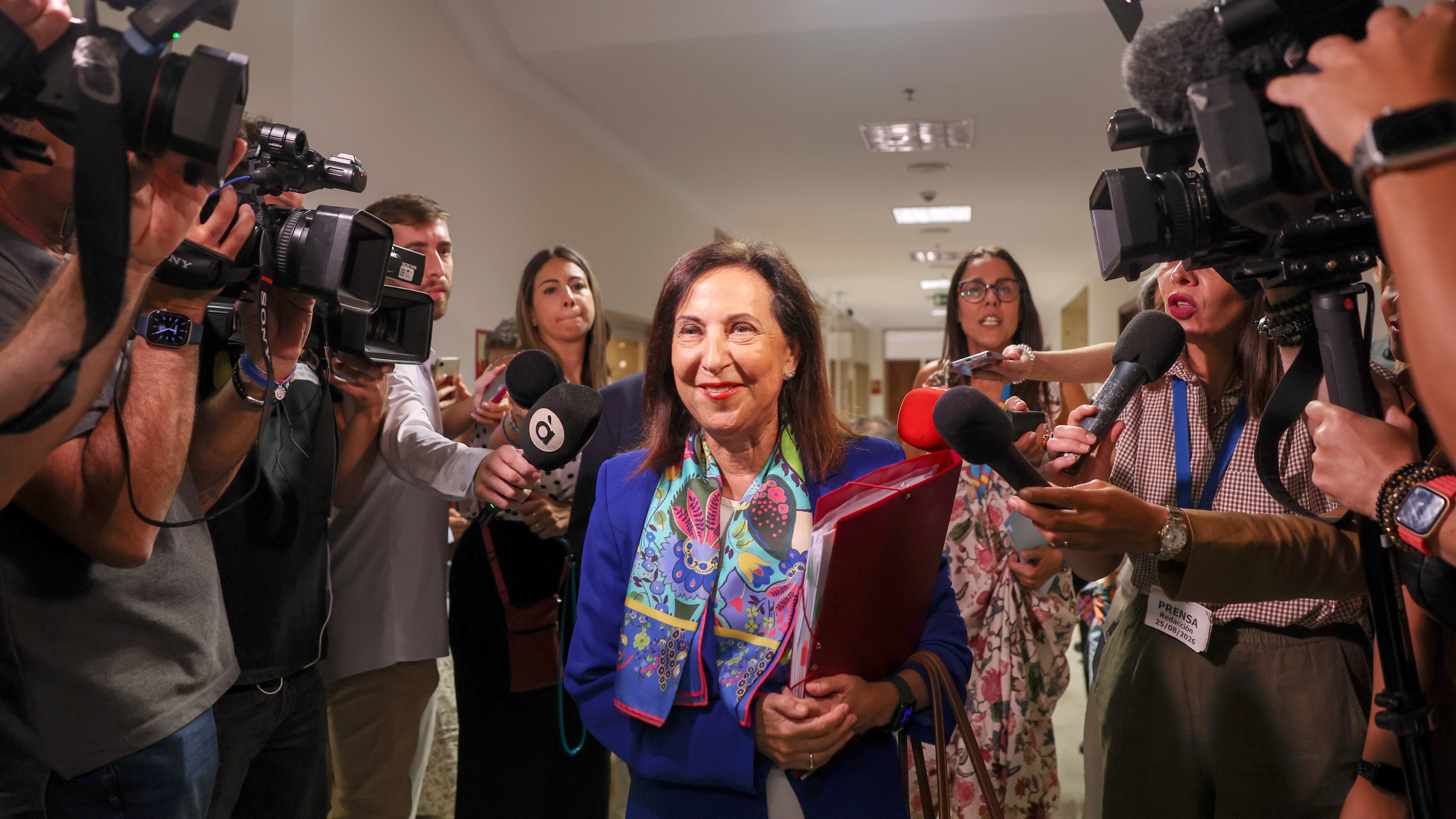 La ministra de Defensa, Margarita Robles, comparece en el Congreso de los Diputados el pasado 28 de agosto.