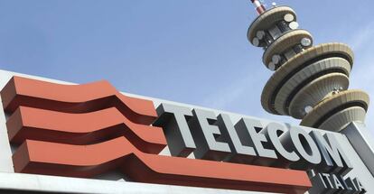 Torre Telecom Italia de Rozzano (provincia de Mil&aacute;n).