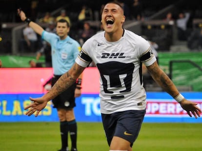 Castillo celebra un gol durante el torneo pasado.