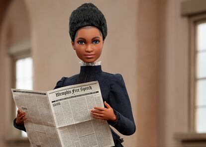 Muñeca de Ida B. Wells, periodista, sufragista y activista afroestadounidense se une a la colección 'Mujeres que inspiran' de Barbie.