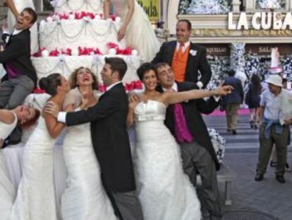 Presentación de 'Campanadas de boda', del grupo teatral La Cubana.