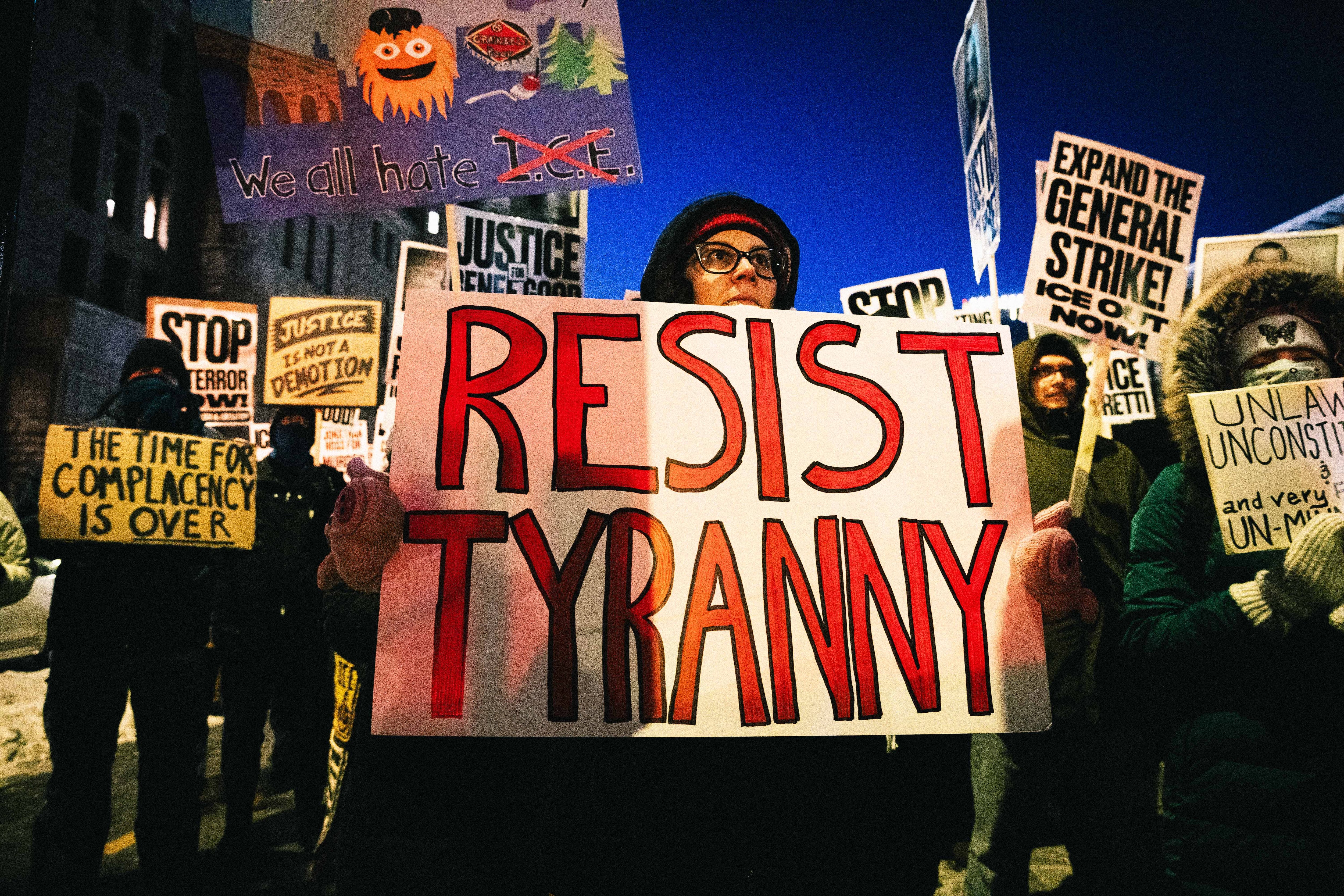 Minneapolis canta una prudente victoria ante la desescalada de Trump, que renueva sus ataques al alcalde de la ciudad demócrata