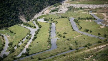 Zona restaurada de l'abocador de Vall d'en Joan (Garraf).