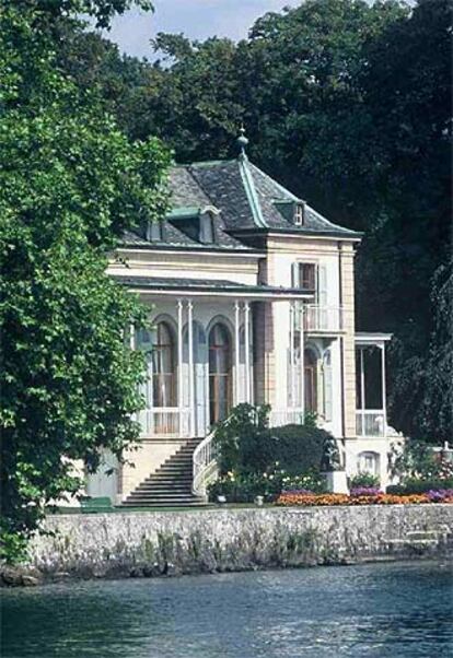 El discreto edificio a orillas del lago de Ginebra, que sirve de sede al Centro Henri Dunant para el Diálogo Humanitario.