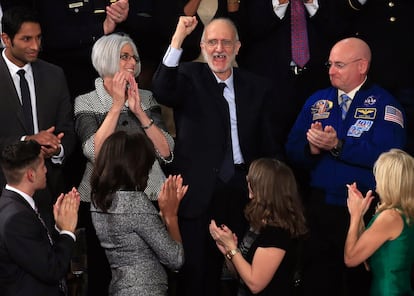 Alan Gross, que estuvo preso en Cuba, después de que Obama le mencionara durante el discurso del estado de la Unión.