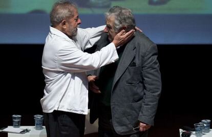 Lula e Mujica neste sábado.