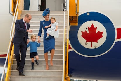 En septiembre de 2016 Carlota acompañó a sus padres a una visita oficial a Canadá a la que también asistió su hermano Jorge. 