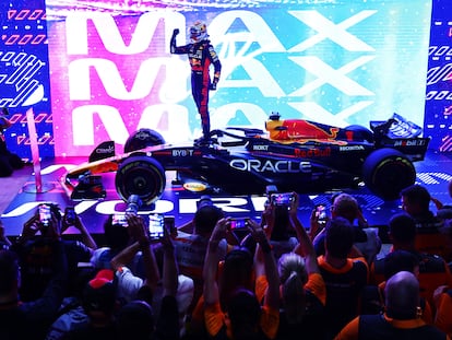 Max Verstappen celebraba su título mundial, este sábado en Qatar.