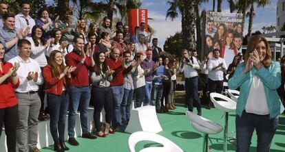 Susana Díaz, con las Juventudes Socialistas.