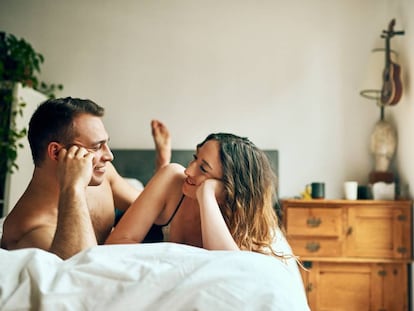 El arte de conectar con la pareja en la cama... con una buena conversación