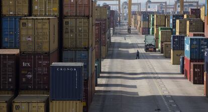 Contenedores en el puerto de Valencia