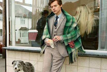 Harry Styles en su primera campaña para Gucci.