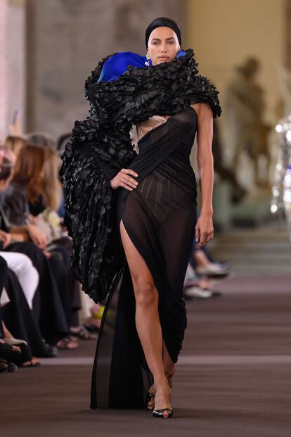 Schiaparelli_HCFW2324_Look27