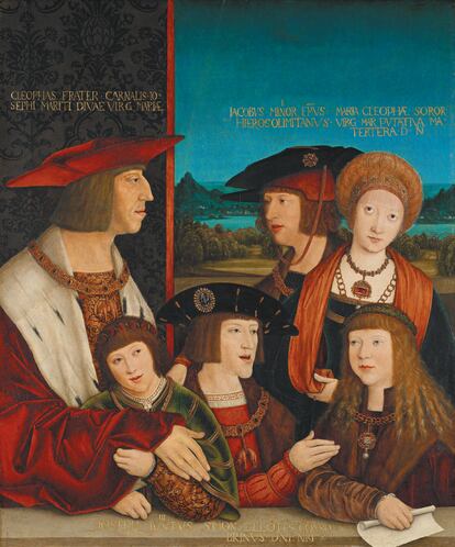 'La familia del emperador Maximiliano I', de Bernhard Striegel (circa 1516), que está en el Kunsthistorisches Museum de Viena. En el cuadro están el emperador (izquierda), en segundo plano su hijo Felipe el Hermoso y su primera esposa, María de Borgoña. Sentados, sus nietos, los futuros Fernando I, el emperador Carlos V y Luis II de Hungría. Es una escena ficticia porque su hijo y su esposa ya habían fallecido, y los tres niños nunca llegaron a estar juntos.