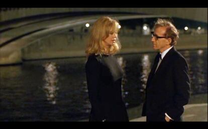 Para su primera y hasta ahora única incursión en la comedia musical, Woody Allen echó la casa por la ventana y escenarios de cine entre Nueva York, Venecia y Paris. Goldie Hawn se hizo con el papel protagonista en un primer momento reservado para Diane Keaton y consiguió que hasta nos olvidáramos de este detalle .Para nuestro álbum de la película el baile tributo a 'Un americano en París' en los muelles del Sena con fondo sonoro de 'I’m Through With Love' que en su dia cantara Marilyn Monroe en 'Con faldas y a lo loco'. No todos los días tenemos la oportunidad de ver a Goldie Hawn volando como Peter Pan.