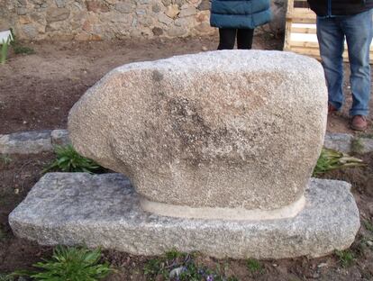 Verraco hallado en un pajar de San Miguel de Corneja (Ávila).