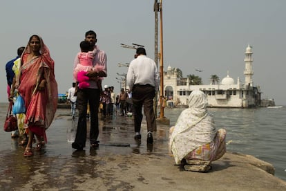 Las mujeres han tenido prohibido el acceso al santuario interior de Ali Haji Durga, el templo musulm&aacute;n m&aacute;s famoso de Mumbai, hasta la reciente resoluci&oacute;n del Tribunal Supremo de India.