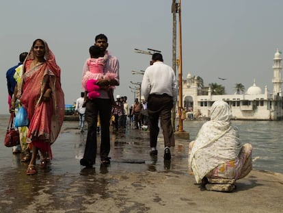 Las mujeres han tenido prohibido el acceso al santuario interior de Ali Haji Durga, el templo musulm&aacute;n m&aacute;s famoso de Mumbai, hasta la reciente resoluci&oacute;n del Tribunal Supremo de India.