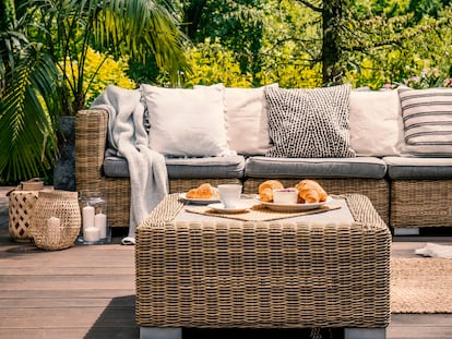 Sets de muebles ideales para decorar porches, terrazas y balcones. GETTY IMAGES.