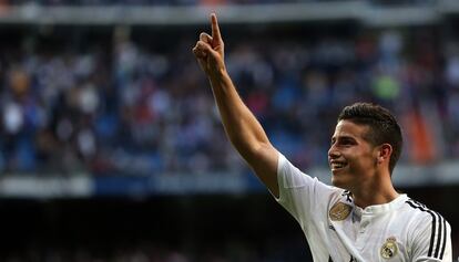 James celebra un gol en Liga.