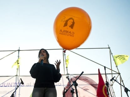 Camila Vallejo durante un acto de campa&ntilde;a. 