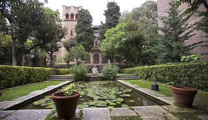 La vivienda y los jardines de la casa de Julio Mu&ntilde;oz Ramonet.