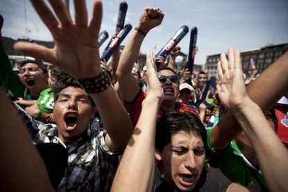 Mexicanos conjuran el "Puto", el polémico grito de batalla de la afición